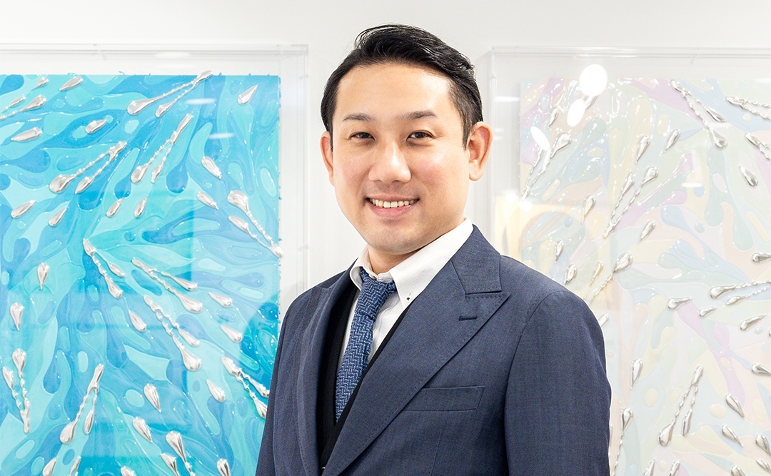 若手アーティストが創作に専念できる環境を」ヤマワケアート株式会社 
